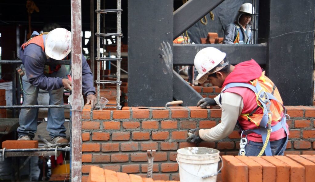 OPORTUNIDADES LABORALES PARA ALBAÑILES EN MEXICO|